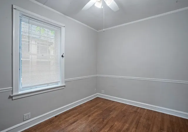 Listing Photo 5 - Condo for sale in building located at 1240 S Maple Ave, Berwyn, IL 60402