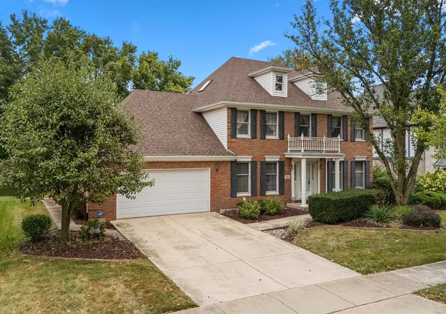 Single family home for sale at 146 Prairie View Dr, Palos Park, IL 60464 | MLS# 12759354