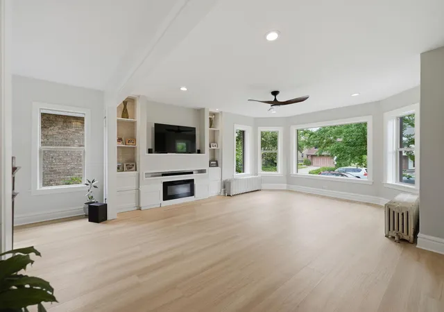 Photo 2 of Single family home for sale at 2638 Central Park Ave, Evanston, IL 60201 | MLS# 12759365 | Listing updated on 2026-09-22