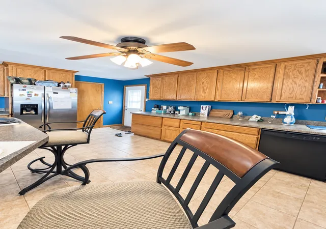 Photo 4 of Single family home for sale at 12409 44th Court, Alsip, IL 60803 | MLS# 12759380 | Listing updated on 2026-09-14