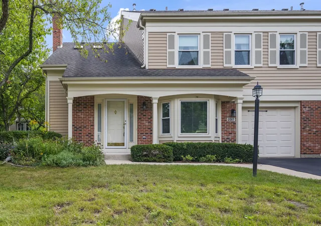Photo 1 of Townhouse for sale at 2017 N Charter Point Dr, Arlington Heights, IL 60004 | MLS# 12759383 | Listing updated on 2026-10-01