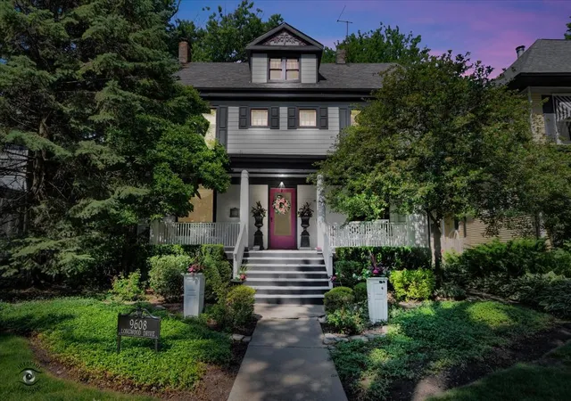 Photo 2 of Single family home for sale at 9608 S Longwood Dr, Chicago, IL 60643 | MLS# 12759393 | Listing updated on 2026-10-02