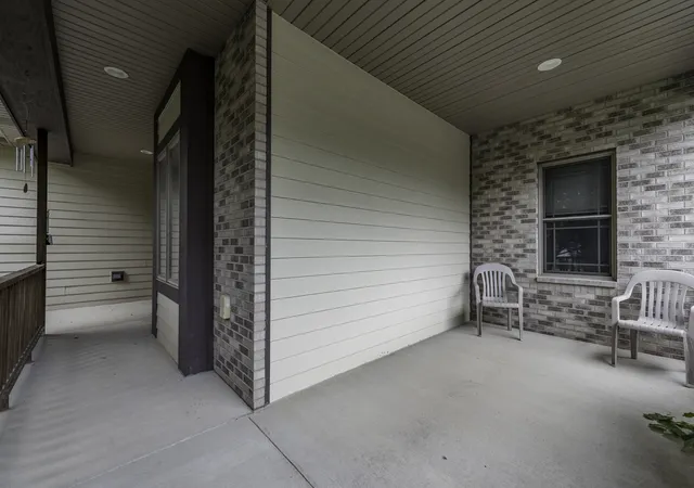 Photo 3 of Single family home for sale at 3748 Creekside Ct, Winthrop Harbor, IL 60096 | MLS# 12759400 | Listing updated on 2026-10-07