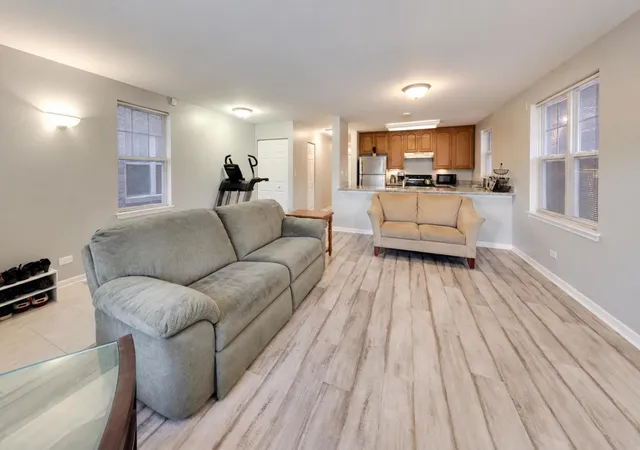 Photo 2 of Condo for sale at 651 W Division St #A, Chicago, IL 60610 | MLS# 12759406 | Listing updated on 2026-09-24