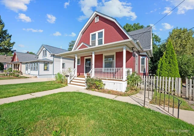 Photo 1 of Single family home for sale at 468 Locust St, Elgin, IL 60123 | MLS# 12759419 | Listing updated on 2026-09-22