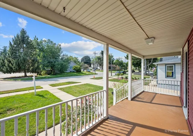 Photo 2 of Single family home for sale at 468 Locust St, Elgin, IL 60123 | MLS# 12759419 | Listing updated on 2026-09-22