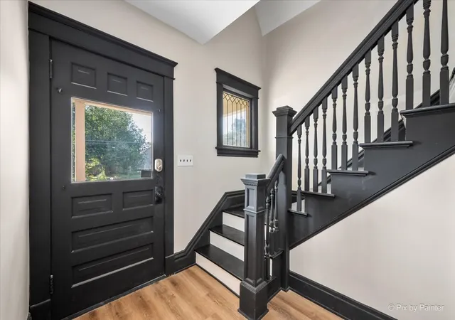Photo 3 of Single family home for sale at 468 Locust St, Elgin, IL 60123 | MLS# 12759419 | Listing updated on 2026-09-22