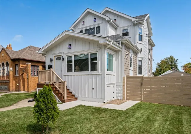 Photo 2 of Single family home for sale at 135 S 19th Avenue, Maywood, IL 60153 | MLS# 12759424 | Listing updated on 2026-10-05