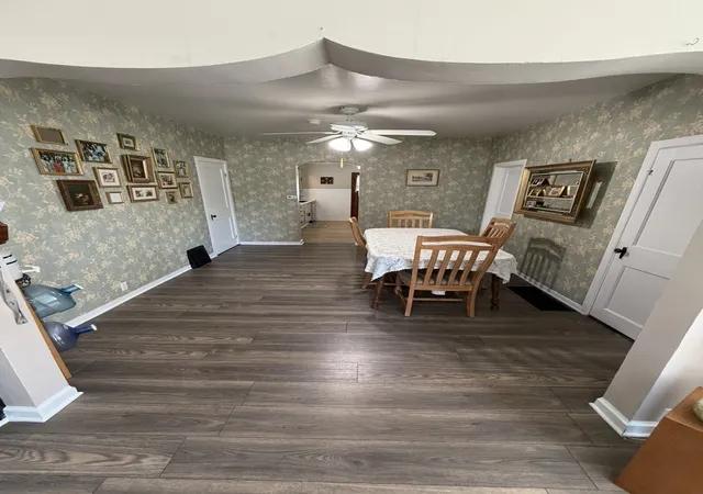 Photo 3 of Single family home for sale at 334 23rd Place, Clinton, IA 52732 | MLS# 12759437 | Listing updated on 2026-09-26