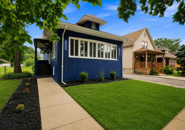 Single family home for sale at 10735 S Prospect Ave, Chicago, IL 60643 | MLS# 12759439