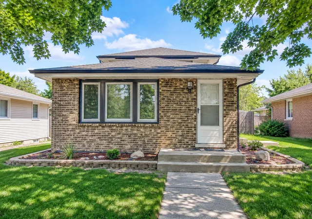 Photo 1 of Single family home for sale at 18107 Kostner Ave, Country Club Hills, IL 60478 | MLS# 12759452 | Listing updated on 2026-09-22