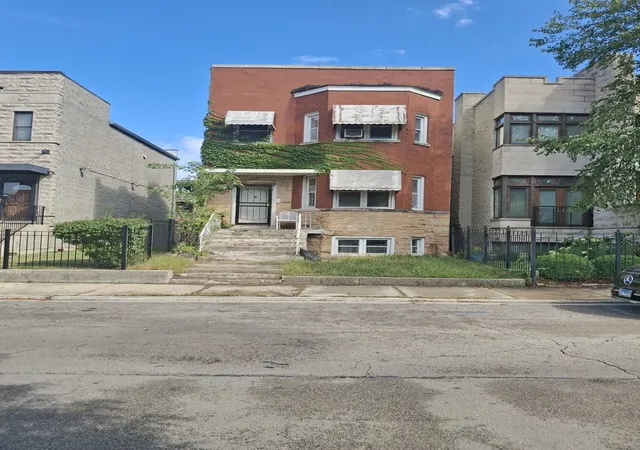 Single family home for sale at 4555 S Forrestville Ave, Chicago, IL 60653 | MLS# 12759455