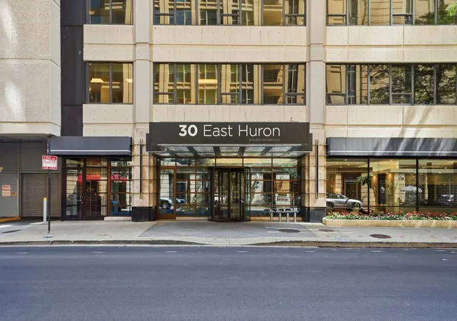 Photo 2 of Condo for sale at 30 E Huron St #5605, Chicago, IL 60611 | MLS# 12759456 | Listing updated on 2026-09-23