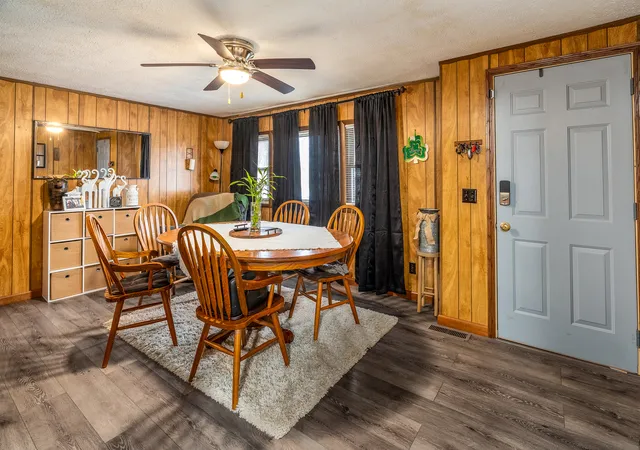 Photo 2 of Single family home for sale at 407 N Sims St, Royalton, IL 62983 | MLS# 12759460 | Listing updated on 2026-10-05