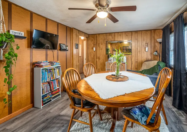 Photo 3 of Single family home for sale at 407 N Sims St, Royalton, IL 62983 | MLS# 12759460 | Listing updated on 2026-10-05