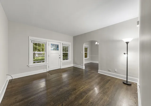 Photo 3 of Single family home for sale at 25 2nd Street, Downers Grove, IL 60515 | MLS# 12759470 | Listing updated on 2026-10-06