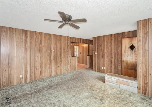 Photo 3 of Single family home for sale at 33 Jan Ave, Kankakee, IL 60901 | MLS# 12759473 | Listing updated on 2026-09-23