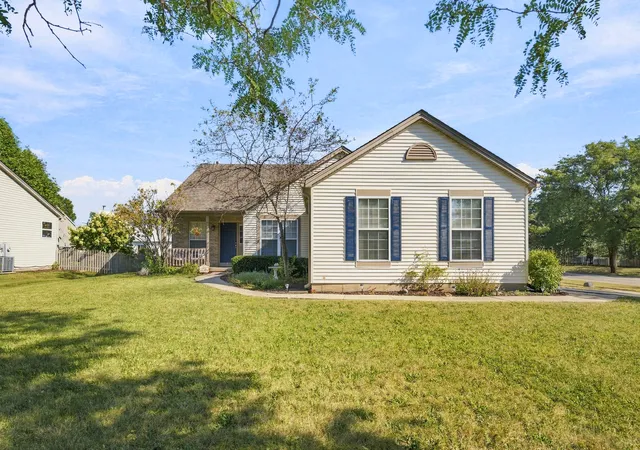 Photo 2 of Single family home for sale at 5303 Floralwood Ct, Plainfield, IL 60586 | MLS# 12759500 | Listing updated on 2026-10-05