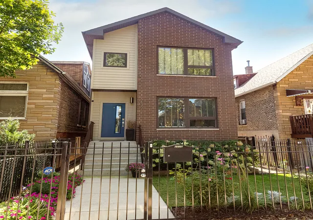 Single family home for sale at 2535 W Haddon Ave, Chicago, IL 60622 | MLS# 12759511