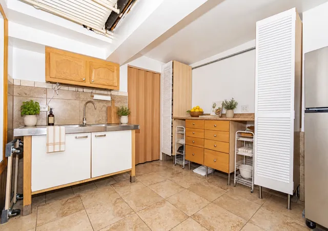 Listing Photo 4 - Condo for sale in building located at 3524 N Lawndale Ave, Chicago, IL 60618 - Unit #1G
