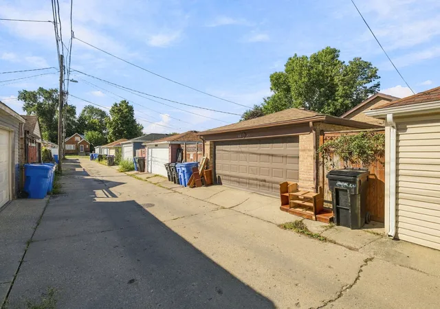 Photo 35 of Single family home for sale at 6843 S Kedvale Ave, Chicago, IL 60629 | MLS# 12759514 | Listing updated on 2026-09-19
