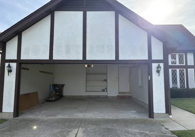 Photo 4 of Single family home for sale at 122 S Creekside Trl, Mc Henry, IL 60050 | MLS# 12759519 | Listing updated on 2026-09-27