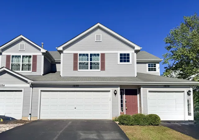 Townhouse for sale at 1226 Chesterton Dr, Volo, IL 60020 | MLS# 12759526