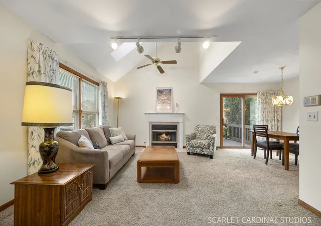 Photo 2 of Townhouse for sale at 7932 Stewart Dr, Darien, IL 60561 | MLS# 12759568 | Listing updated on 2026-09-21
