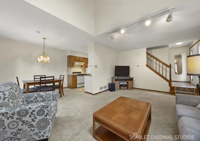 Photo 3 of Townhouse for sale at 7932 Stewart Dr, Darien, IL 60561 | MLS# 12759568 | Listing updated on 2026-09-21