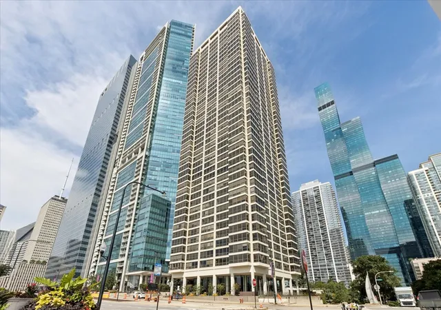 Condo for sale at 360 E Randolph St #3205, Chicago, IL 60601 | MLS# 12759607