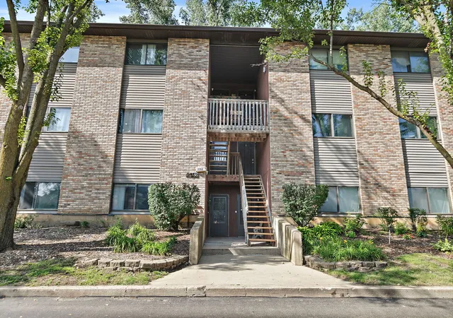 Photo 1 of Condo for sale at 2352 South St #D, Elgin, IL 60123 | MLS# 12759610 | Listing updated on 2026-09-20