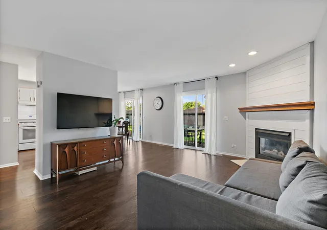 Photo 3 of Condo for sale at 2352 South St #D, Elgin, IL 60123 | MLS# 12759610 | Listing updated on 2026-09-15