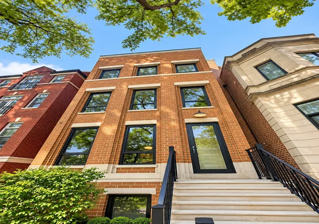 Photo 1 of Condo for sale at 1834 N Hudson Ave #2, Chicago, IL 60614 | MLS# 12759621 | Listing updated on 2026-09-20