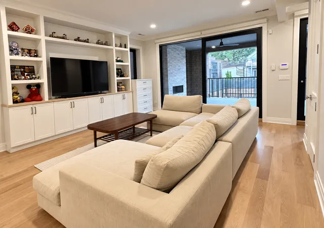 Listing Photo 5 - Condo for sale in building located at 1834 N Hudson Ave, Chicago, IL 60614 - Unit #2