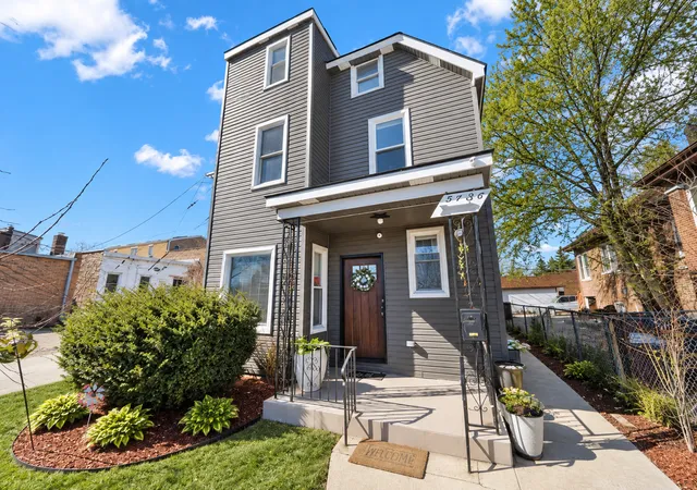 Photo 1 of Single family home for sale at 9436 S Spaulding Ave, Evergreen Park, IL 60805 | MLS# 12759623 | Listing updated on 2026-09-20