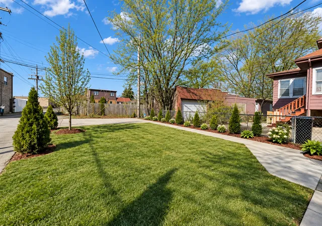 Photo 38 of Single family home for sale at 9436 S Spaulding Ave, Evergreen Park, IL 60805 | MLS# 12759623 | Listing updated on 2026-09-15