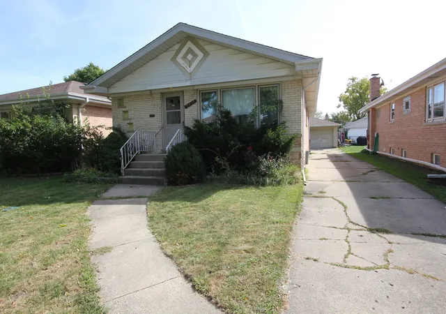 Photo 1 of Single family home for sale at 5037 N Ridgewood Ave, Norridge, IL 60706 | MLS# 12759632 | Listing updated on 2026-09-15