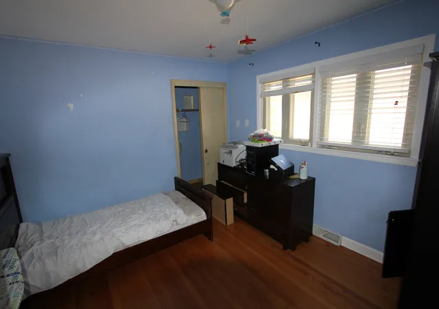Photo 3 of Single family home for sale at 5037 N Ridgewood Ave, Norridge, IL 60706 | MLS# 12759632 | Listing updated on 2026-09-15