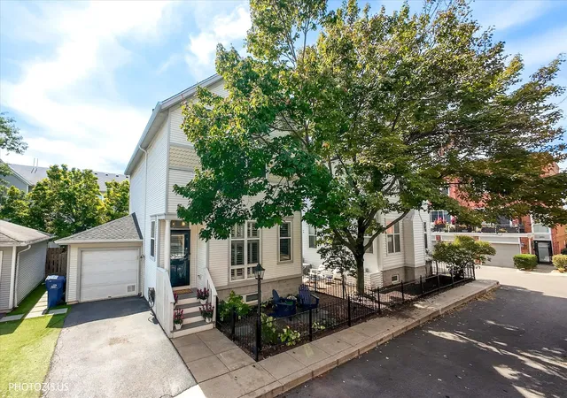 Single family home for sale at 2907 N Wolcott Ave #B, Chicago, IL 60657 | MLS# 12759637