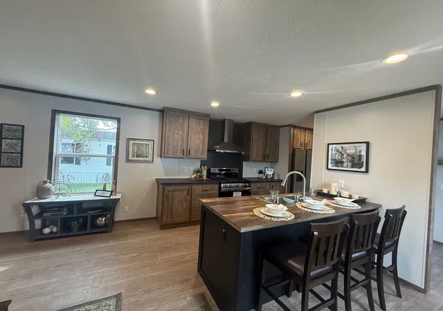 Photo 2 of Manufactured home for sale at 13 Hearthside Rd, Matteson, IL 60443 | MLS# 12759641 | Listing updated on 2026-09-21