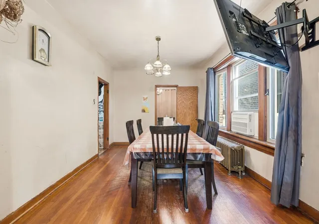 Photo 4 of Single family home for sale at 6435 S Artesian Ave, Chicago, IL 60629 | MLS# 12759648 | Listing updated on 2026-09-15