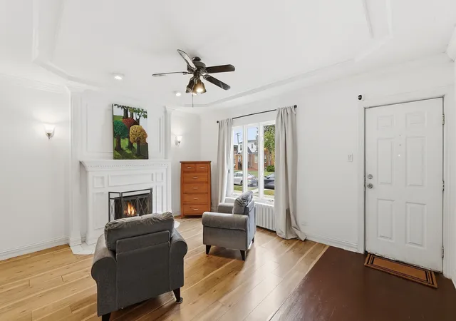 Photo 2 of Single family home for sale at 9427 S Saint Louis Ave, Evergreen Park, IL 60805 | MLS# 12759649 | Listing updated on 2026-09-27
