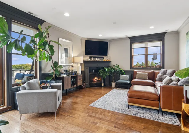 Photo 2 of Condo for sale at 3025 N California Ave #4SE, Chicago, IL 60618 | MLS# 12759707 | Listing updated on 2026-09-16