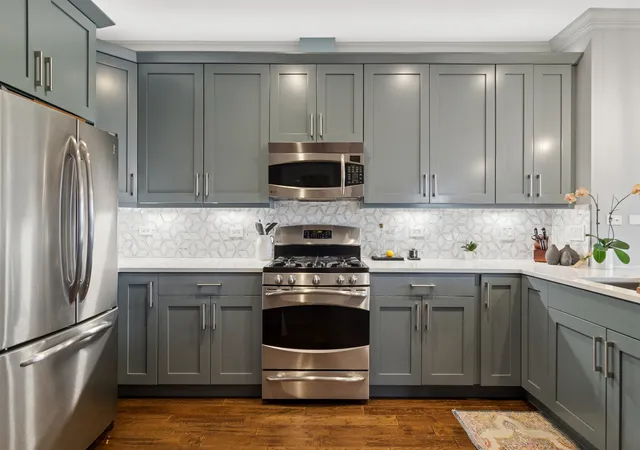 Photo 4 of Condo for sale at 3025 N California Ave #4SE, Chicago, IL 60618 | MLS# 12759707 | Listing updated on 2026-09-16