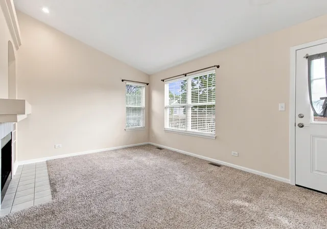 Photo 3 of Townhouse for sale at 903 Genesee Dr, Naperville, IL 60563 | MLS# 12759719 | Listing updated on 2026-09-21