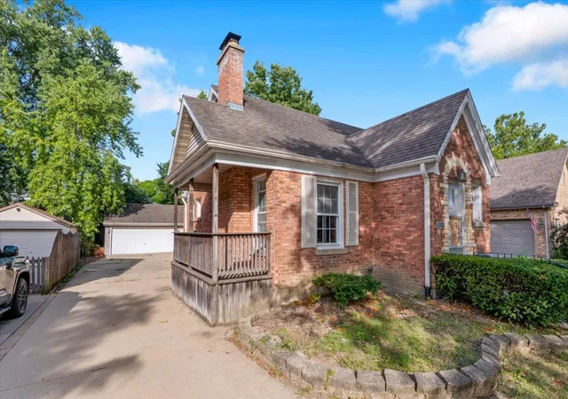 Photo 4 of Single family home for sale at 4328 Wolf Rd, Western Springs, IL 60558 | MLS# 12759725 | Listing updated on 2026-09-21