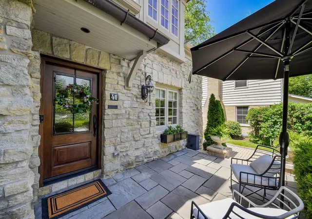 Photo 3 of Single family home for sale at 40 S Lincoln Ave, Geneva, IL 60134 | MLS# 12759726 | Listing updated on 2026-09-21