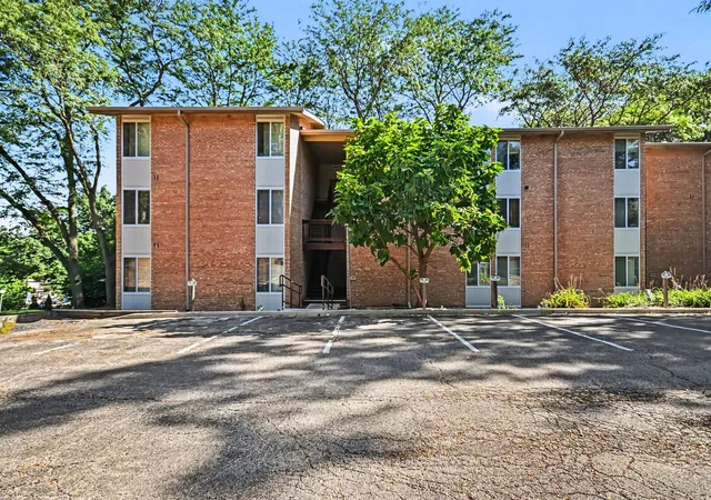 Photo 1 of Condo for sale at 5811 Oakwood Dr #B, Lisle, IL 60532 | MLS# 12759745 | Listing updated on 2026-09-21