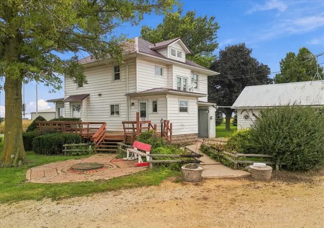 Photo 3 of Sale Pending at 21718 Capp Rd, Sterling, IL 61081 | MLS# 12759750 | Listing updated on 2026-09-25