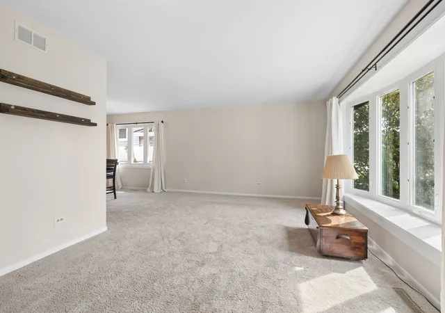 Photo 3 of Single family home for sale at 5222 Laramie Ct, Oak Forest, IL 60452 | MLS# 12759754 | Listing updated on 2026-09-21
